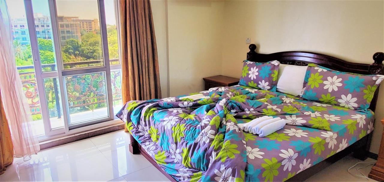 Spacious Apartment Near The Beach In Masaki Dar es Salaam Exteriör bild